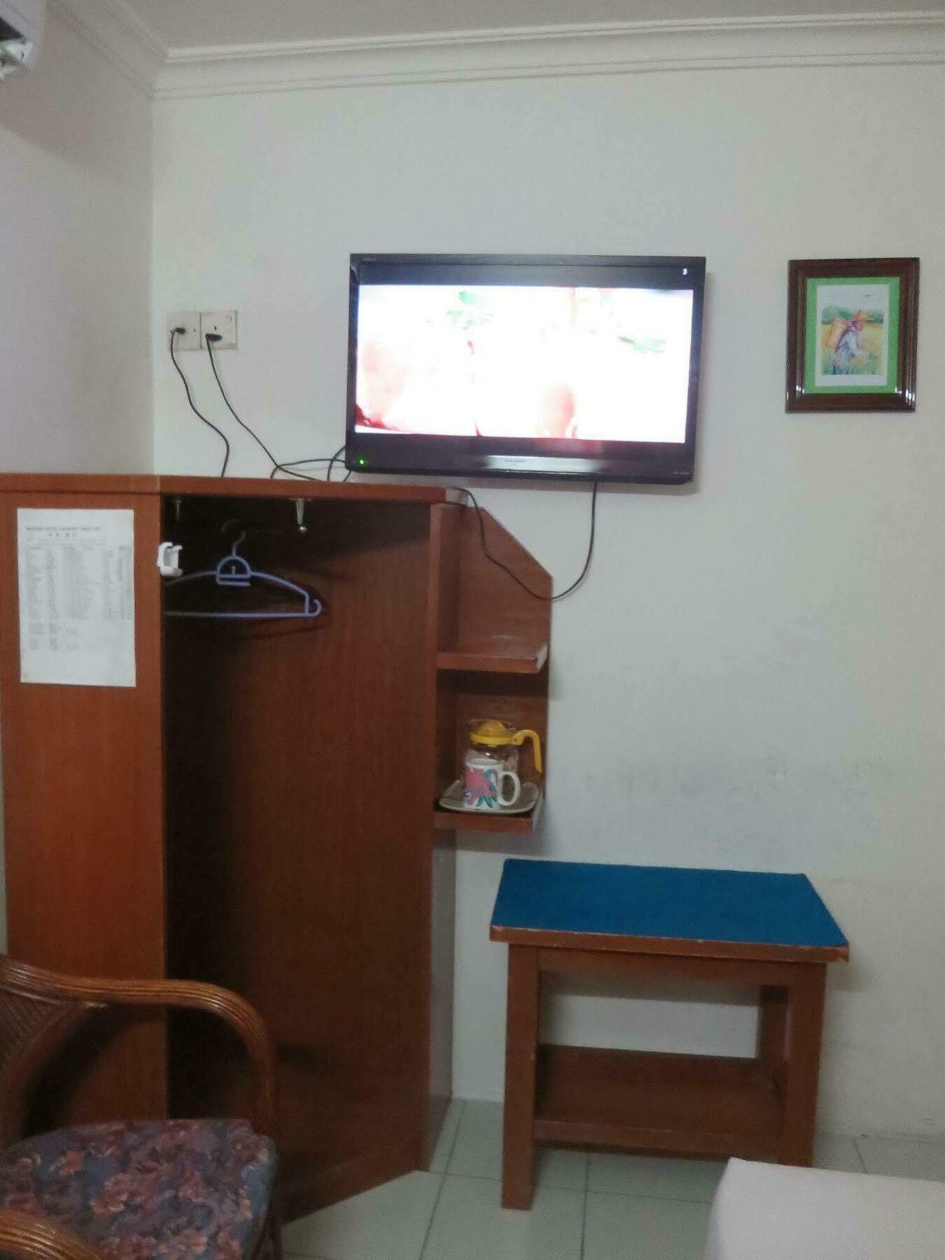 Wah May Hotel Kota Kinabalu Buitenkant foto