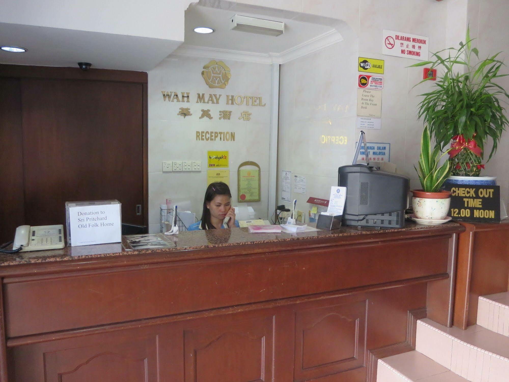 Wah May Hotel Kota Kinabalu Buitenkant foto